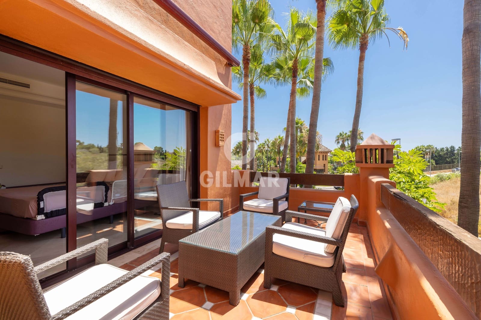 3 soverom Leilighet til salgs i Nueva Andalucia med svømmebasseng garasje - € 1 170 000 (Ref: 9206055)