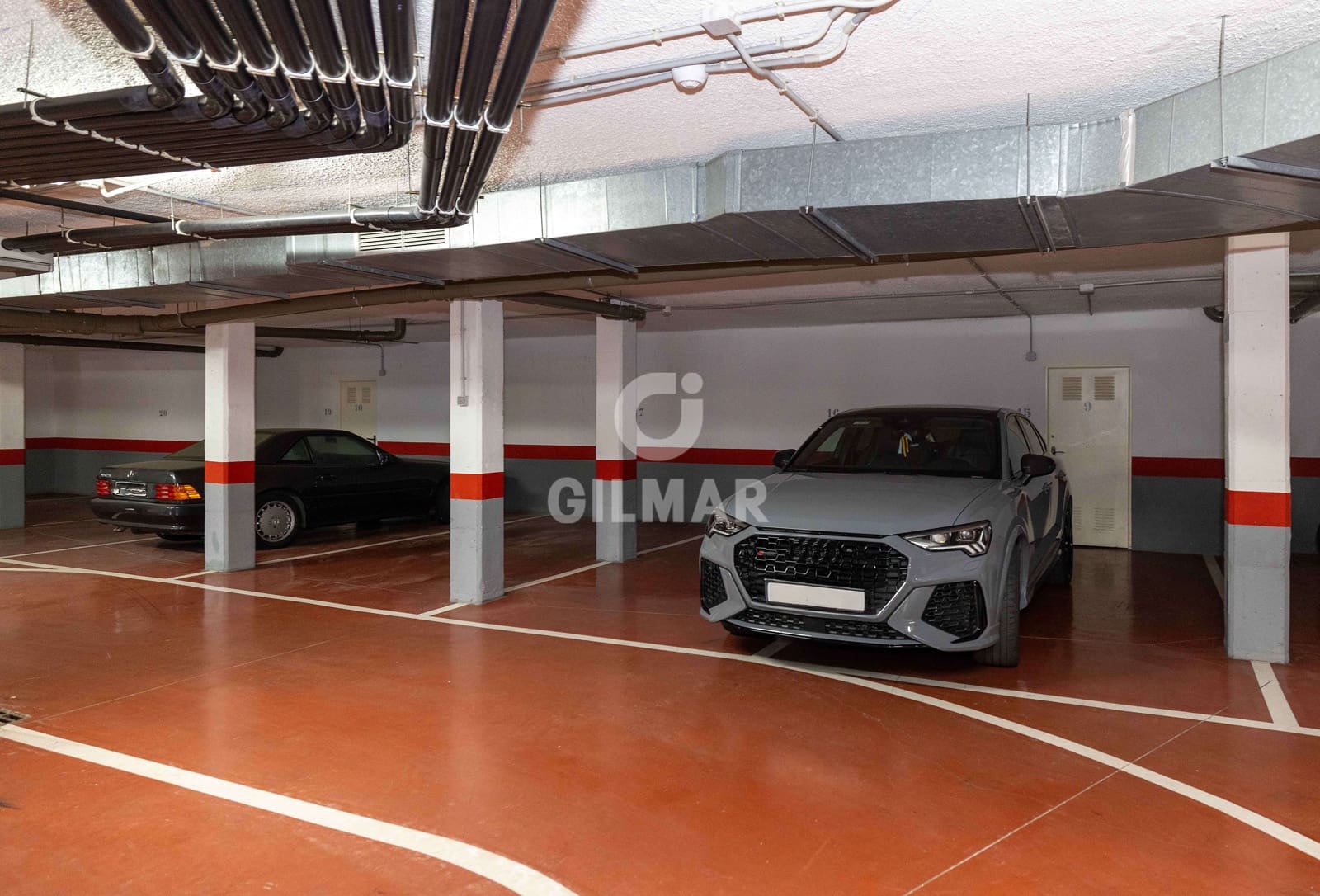 3 soverom Leilighet til salgs i Nueva Andalucia med svømmebasseng garasje - € 1 170 000 (Ref: 9206055)