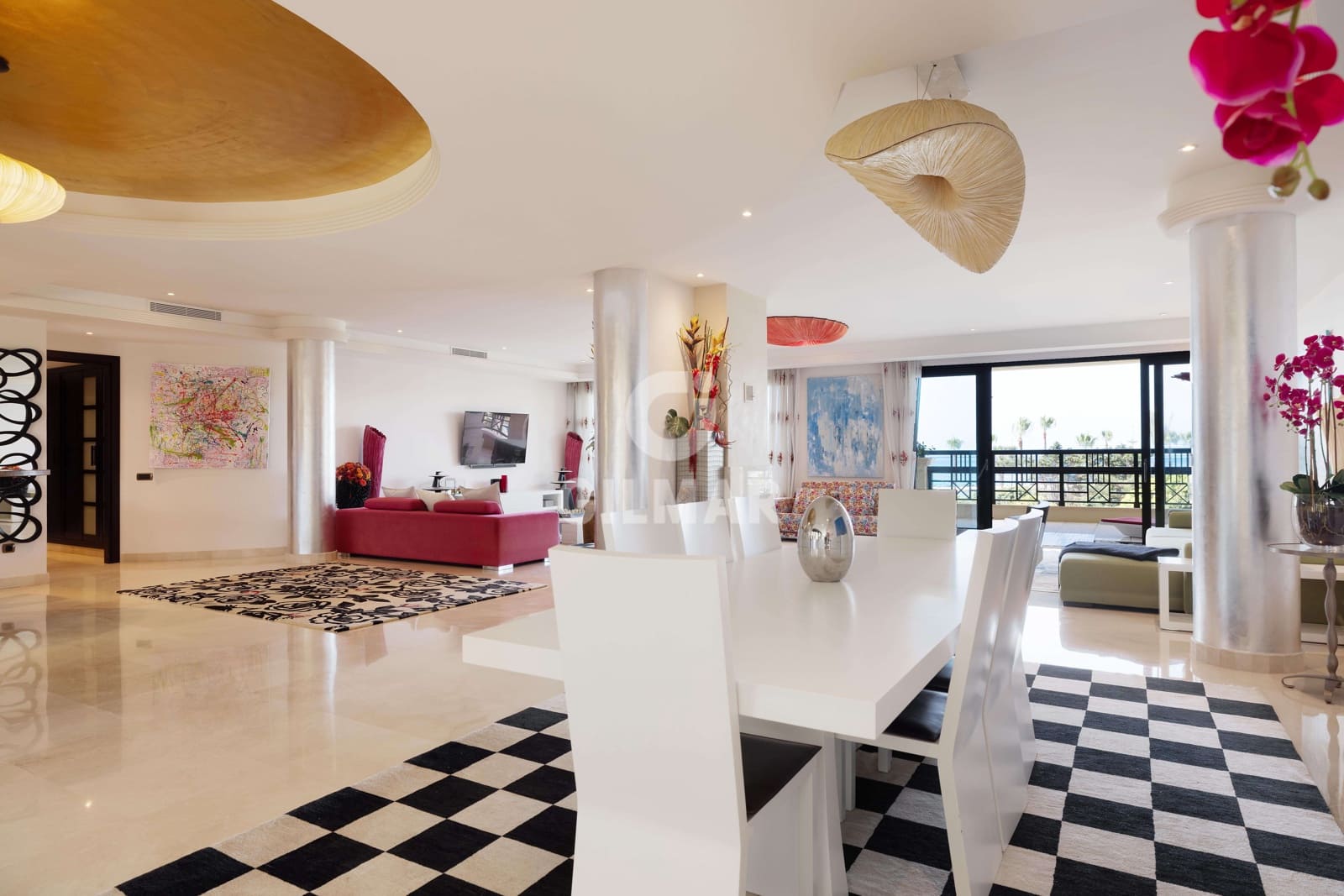 3 sypialnia Mieszkanie na sprzedaż w Puerto Banus z basenem garażem - 6 900 000 € (Ref: 9206058)