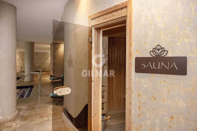 3 sypialnia Mieszkanie na sprzedaż w Puerto Banus, Marbella z basenem garażem - 6 900 000 € (Ref: 9206058)