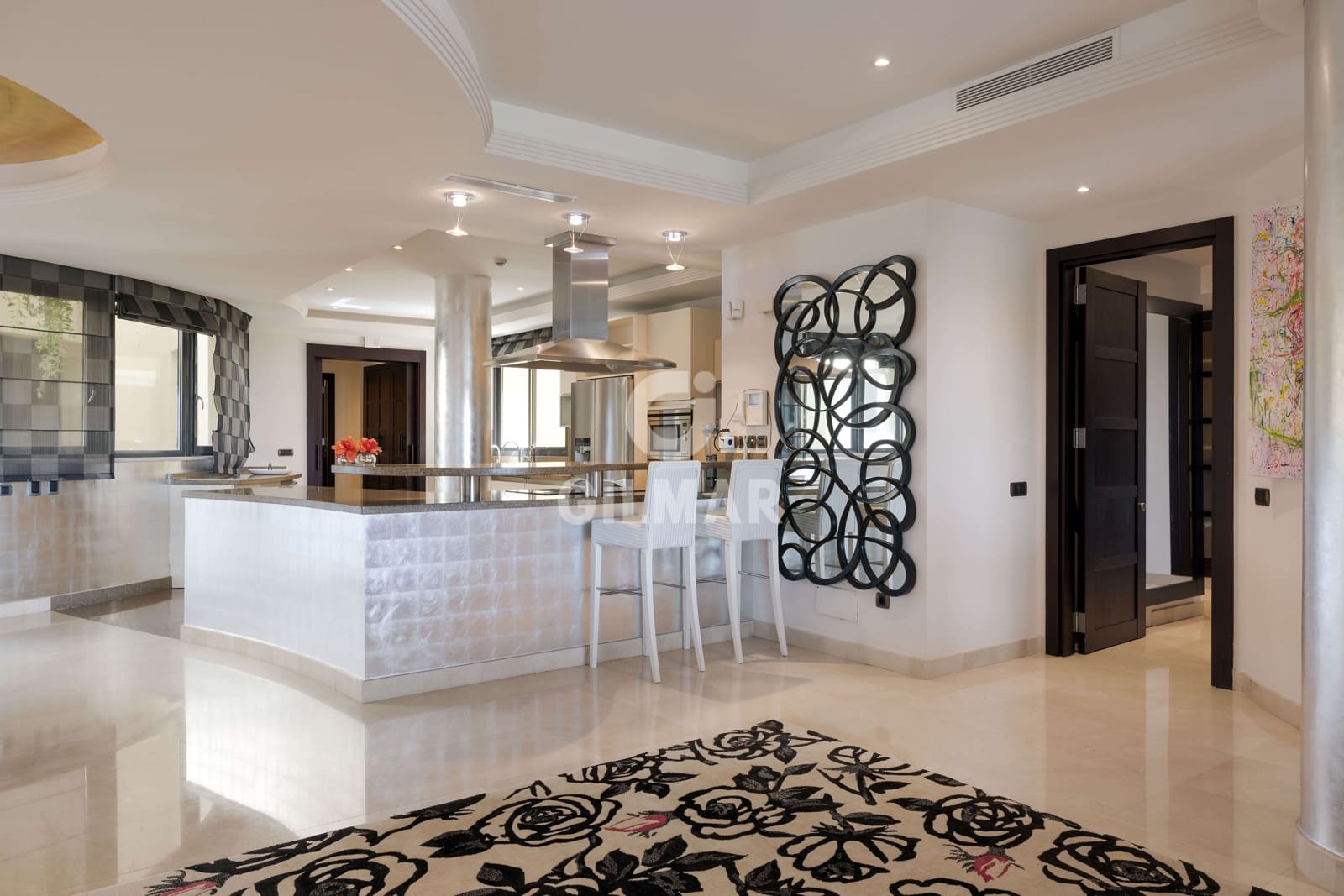 3 sypialnia Mieszkanie na sprzedaż w Puerto Banus z basenem garażem - 6 900 000 € (Ref: 9206058)