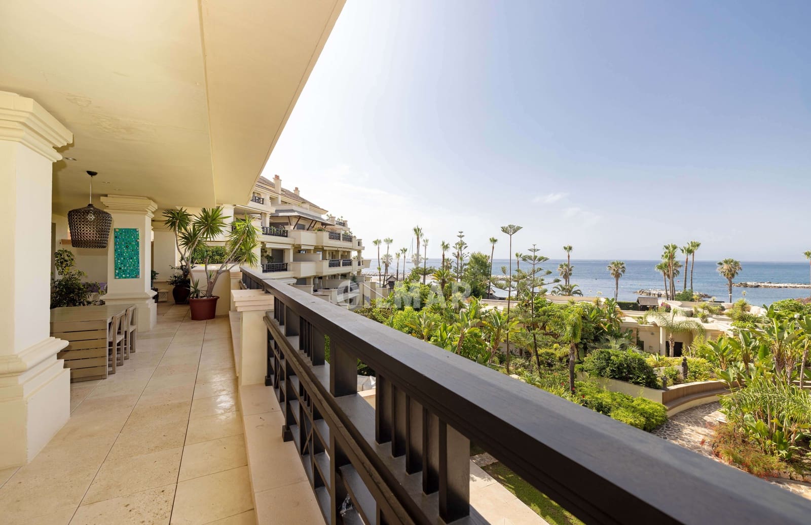 3 sypialnia Mieszkanie na sprzedaż w Puerto Banus z basenem garażem - 6 900 000 € (Ref: 9206058)