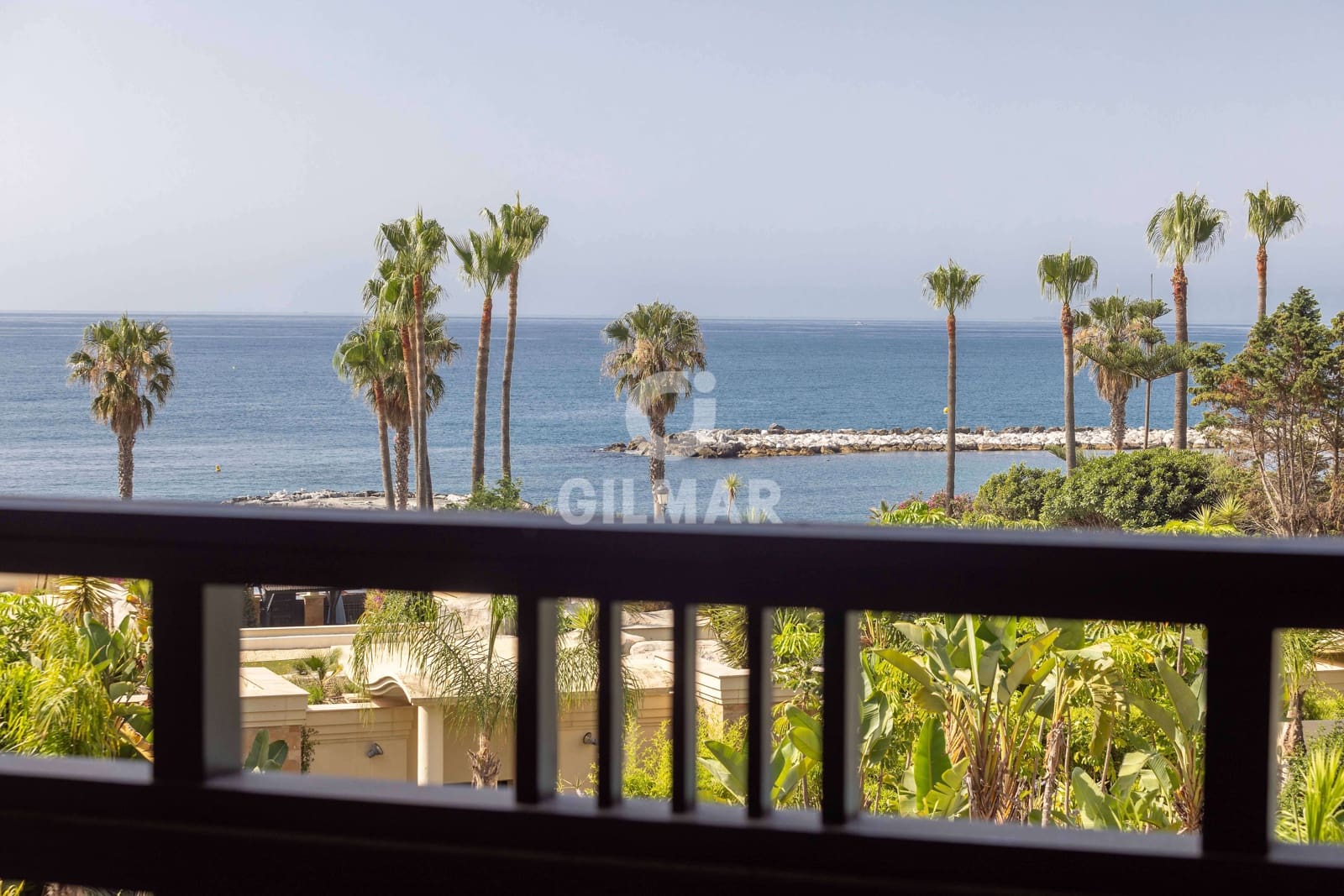 3 sypialnia Mieszkanie na sprzedaż w Puerto Banus z basenem garażem - 6 900 000 € (Ref: 9206058)