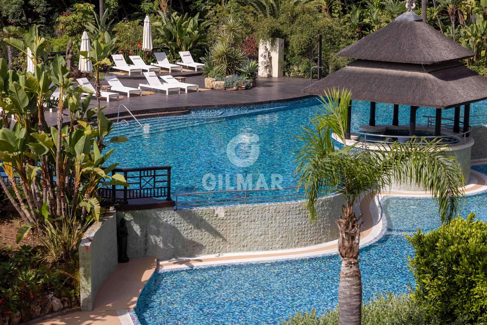 3 sypialnia Mieszkanie na sprzedaż w Puerto Banus z basenem garażem - 6 900 000 € (Ref: 9206058)