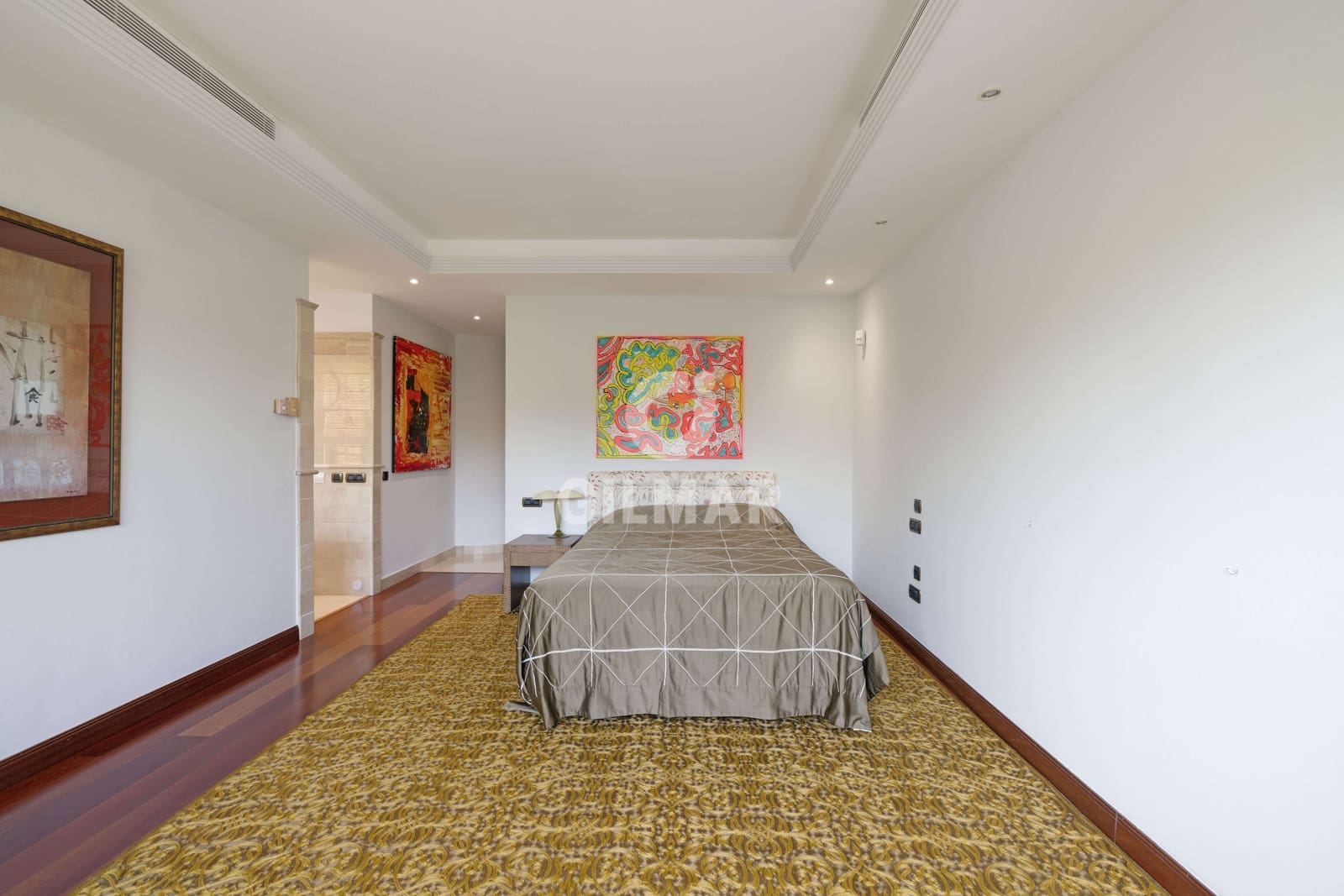 3 sypialnia Mieszkanie na sprzedaż w Puerto Banus z basenem garażem - 6 900 000 € (Ref: 9206058)