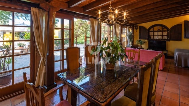 4 soveværelse Villa til salg i Gáldar med swimmingpool - € 480.000 (Ref: 9206064)