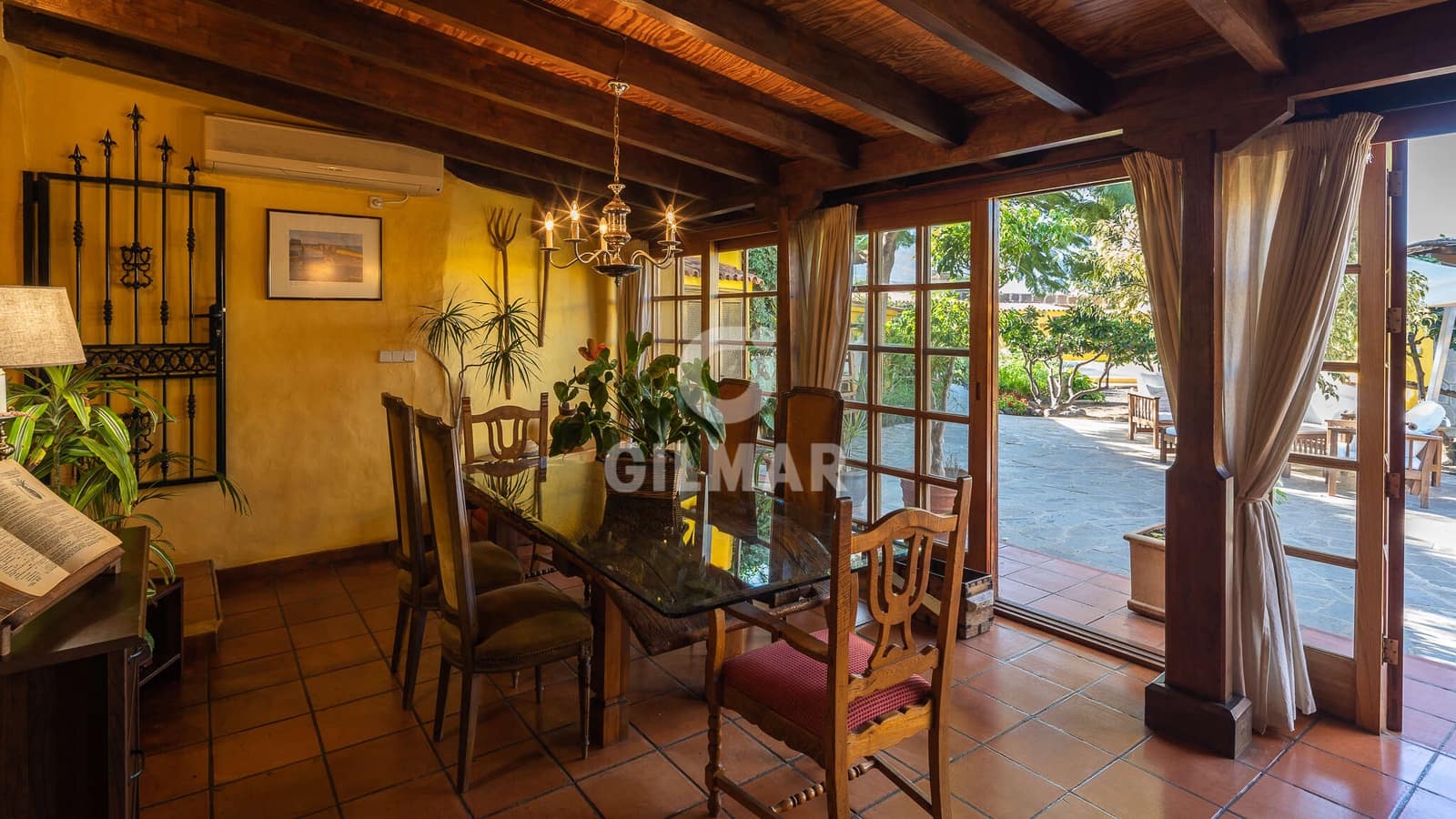 4 soveværelse Villa til salg i Galdar med swimmingpool - € 480.000 (Ref: 9206064)