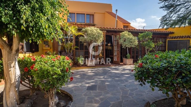 4 soveværelse Villa til salg i Gáldar med swimmingpool - € 480.000 (Ref: 9206064)