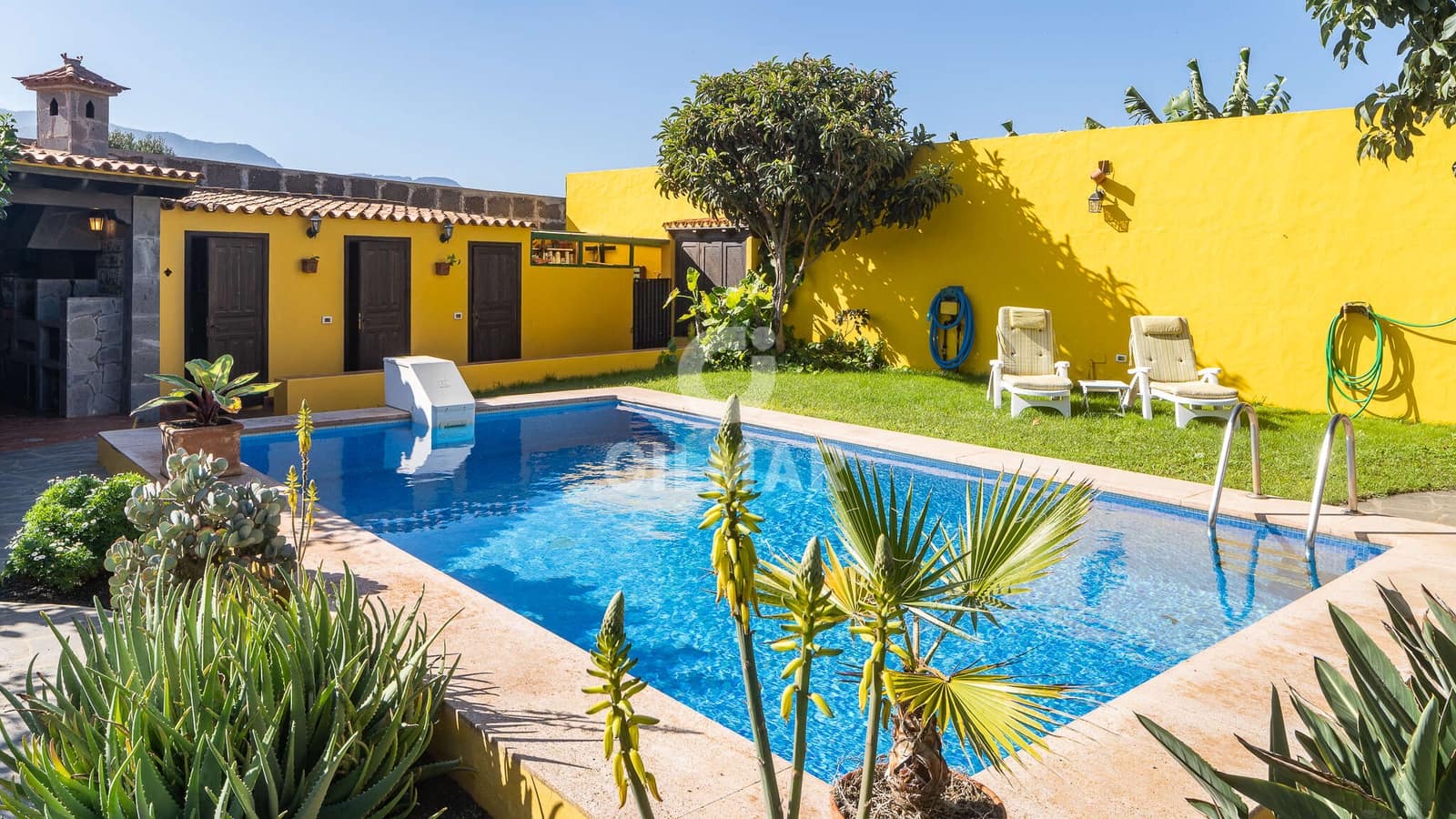 4 soveværelse Villa til salg i Galdar med swimmingpool - € 480.000 (Ref: 9206064)