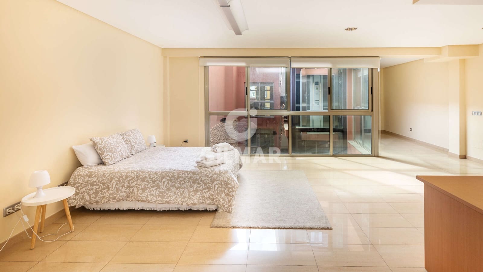 4 soveværelse Semi-Rækkehus til salg i Las Palmas de Gran Canaria med garage - € 1.100.000 (Ref: 9206070)