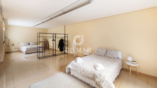 4 quarto Moradia Geminada para venda em Vegueta, Las Palmas de Gran Canaria com garagem - 1 100 000 € (Ref: 9206070)