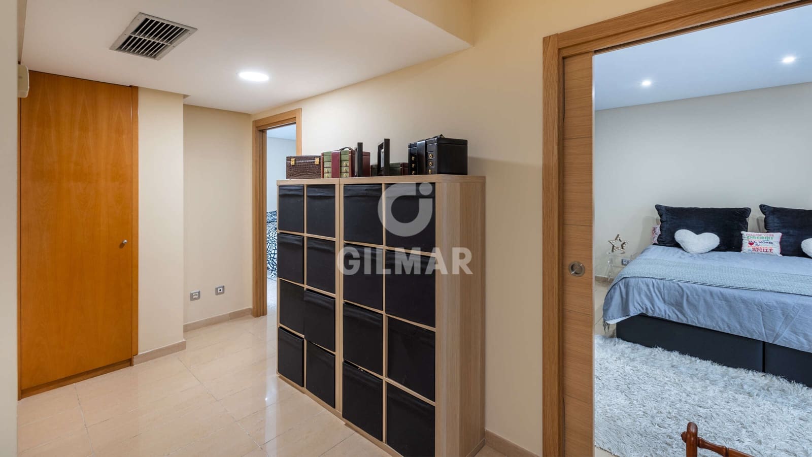 4 soveværelse Semi-Rækkehus til salg i Las Palmas de Gran Canaria med garage - € 1.100.000 (Ref: 9206070)