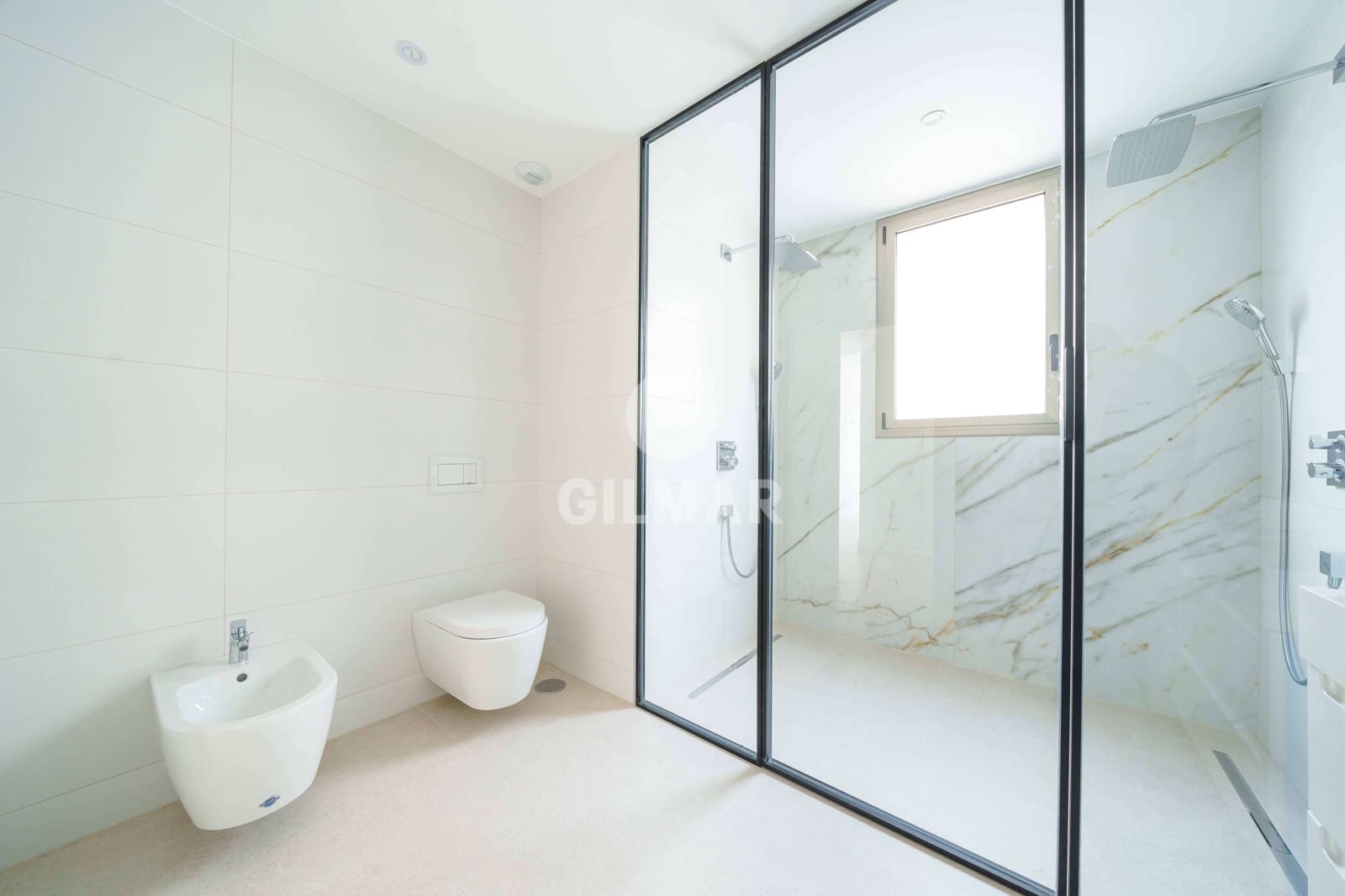 4 soveværelse Semi-Rækkehus til salg i Las Palmas de Gran Canaria med swimmingpool garage - € 998.000 (Ref: 9206072)