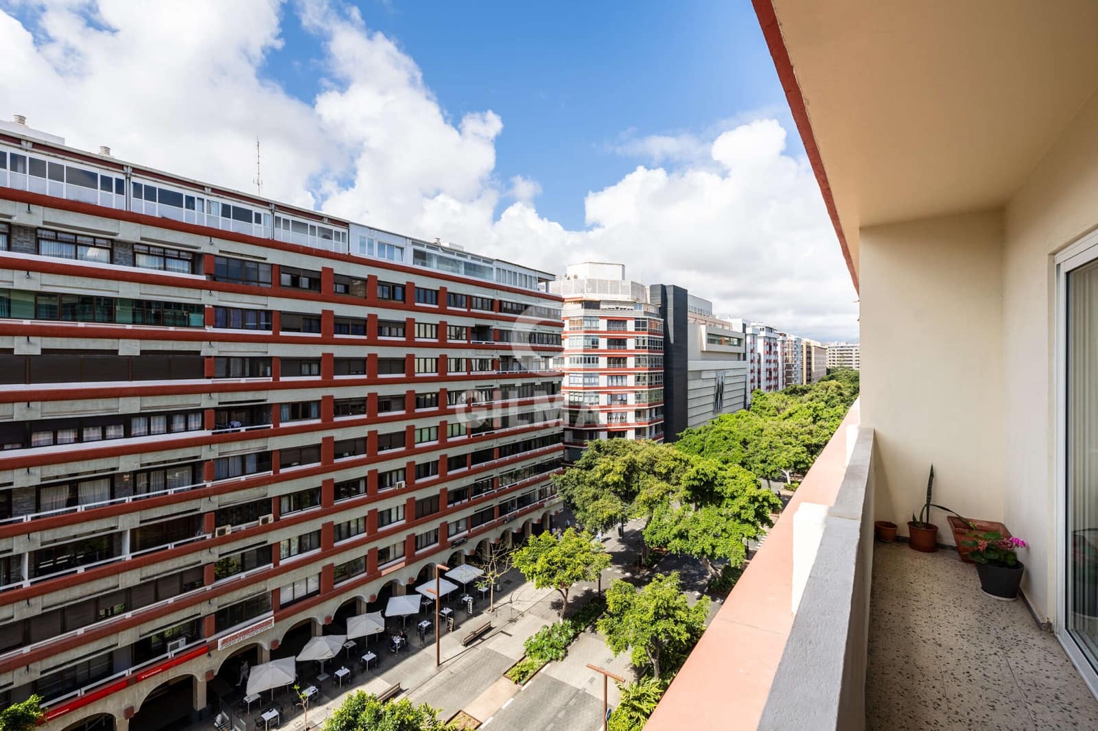 4 soverom Leilighet til salgs i Las Palmas de Gran Canaria med garasje - € 438 000 (Ref: 9206073)
