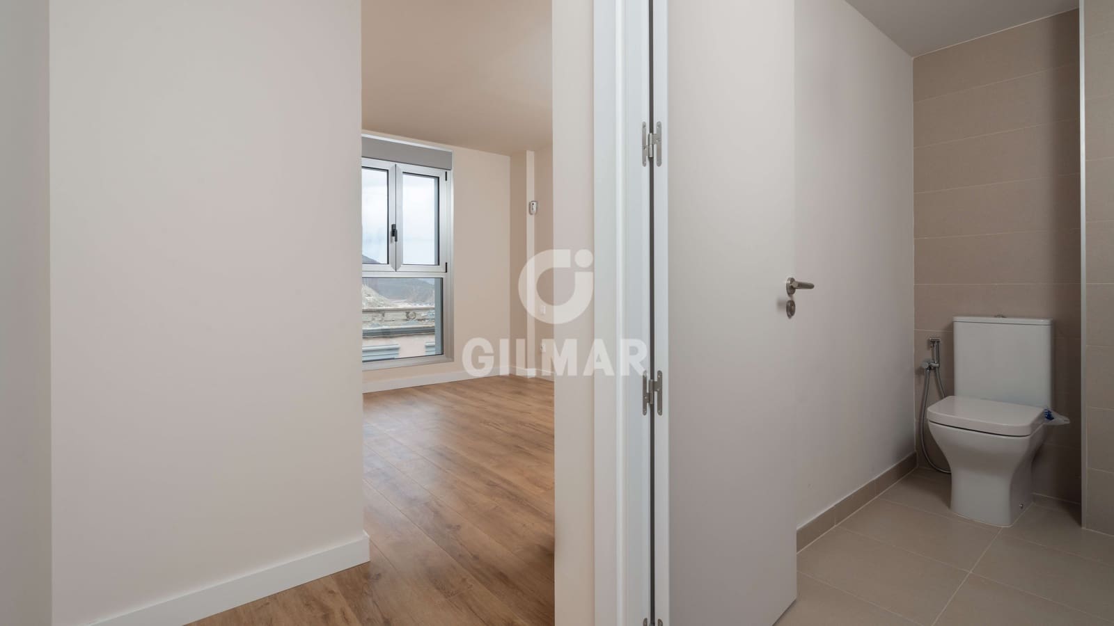 3 slaapkamer Flat te koop in Las Palmas de Gran Canaria met garage - € 408.000 (Ref: 9206075)