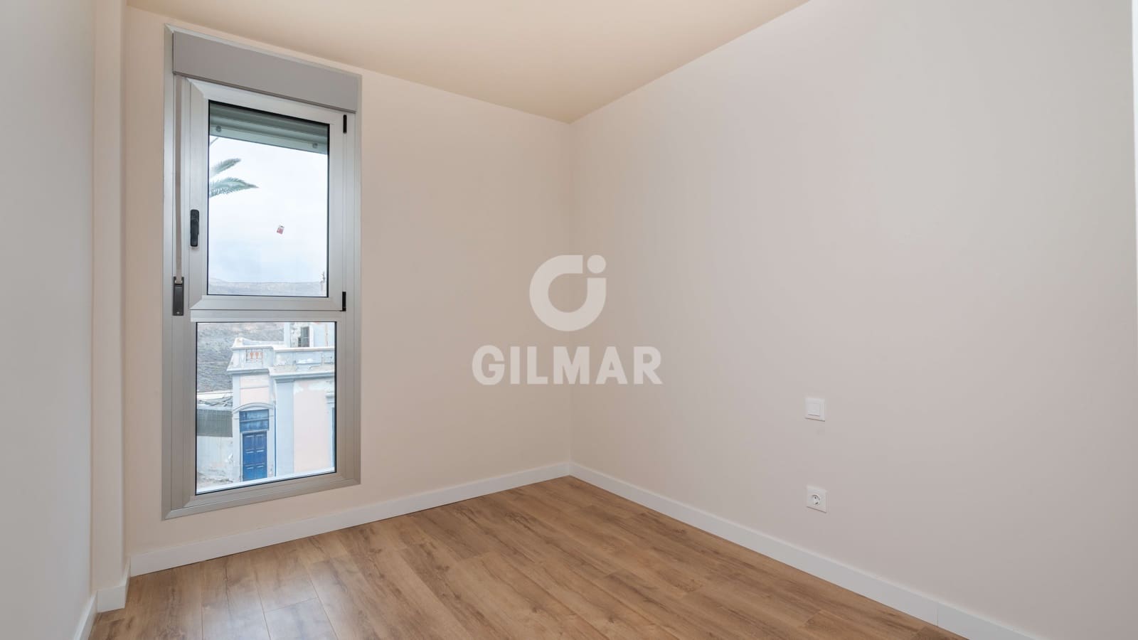 3 slaapkamer Flat te koop in Las Palmas de Gran Canaria met garage - € 408.000 (Ref: 9206075)