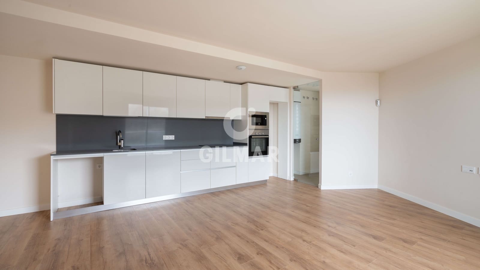 3 slaapkamer Flat te koop in Las Palmas de Gran Canaria met garage - € 408.000 (Ref: 9206075)