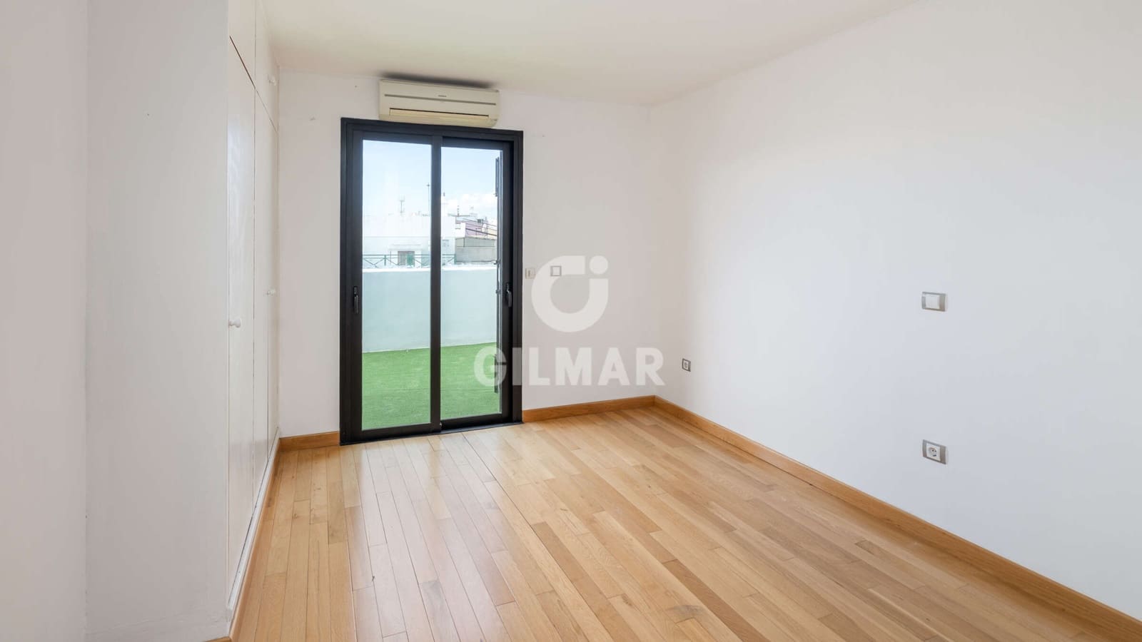 3 soveværelse Penthouse til salg i Las Palmas de Gran Canaria med garage - € 575.000 (Ref: 9206079)