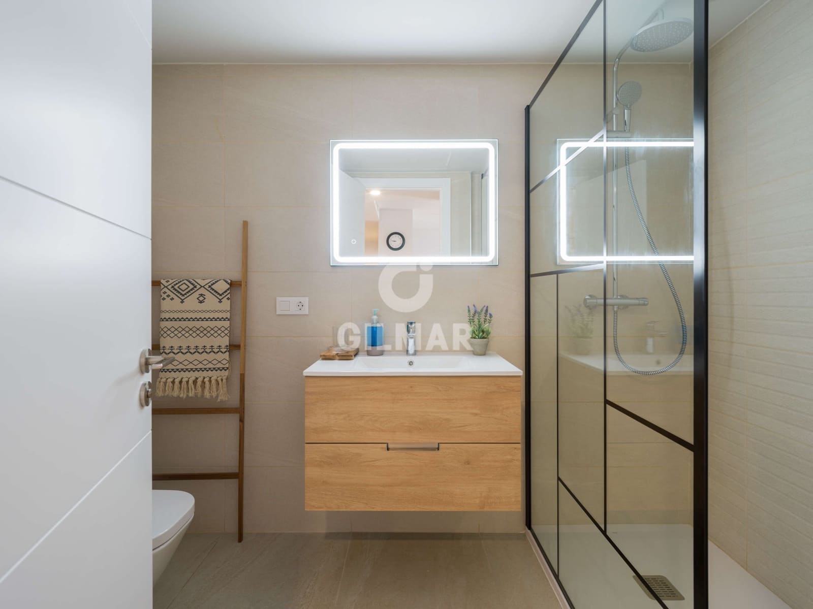 1 sypialnia Mieszkanie na sprzedaż w Las Palmas de Gran Canaria z basenem - 301 000 € (Ref: 9206080)