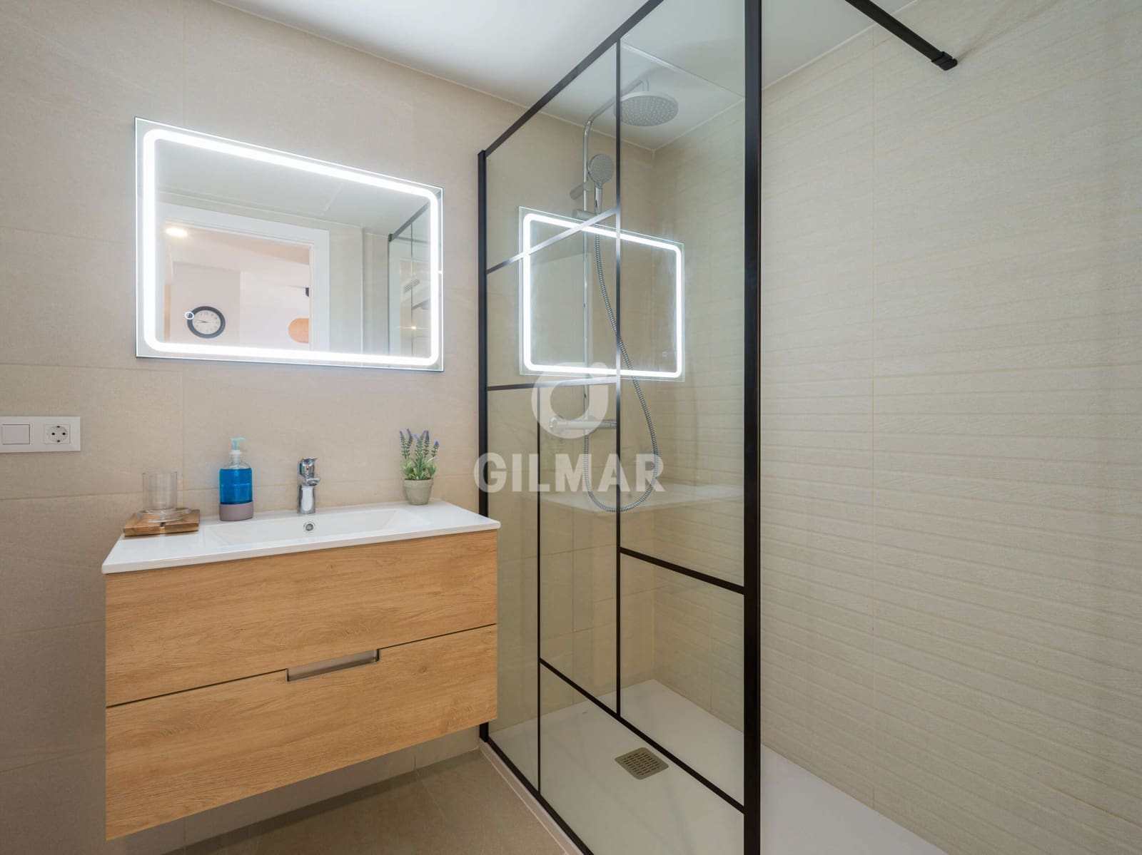 1 sypialnia Mieszkanie na sprzedaż w Las Palmas de Gran Canaria z basenem - 301 000 € (Ref: 9206080)