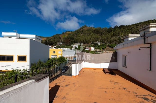 4 slaapkamer Halfvrijstaande villa te koop in Teror - € 285.000 (Ref: 9206081)