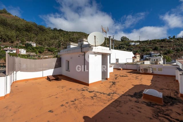 4 slaapkamer Halfvrijstaande villa te koop in Teror - € 285.000 (Ref: 9206081)