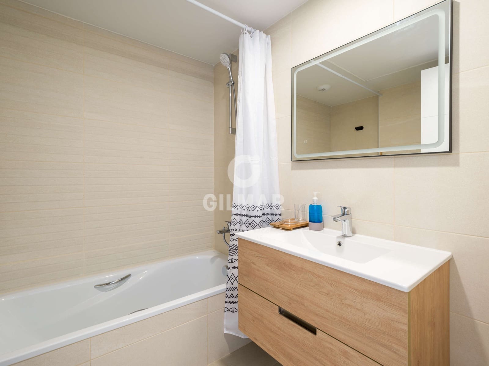 1 chambre Appartement à vendre à Las Palmas de Gran Canaria avec piscine - 276 000 € (Ref: 9206082)