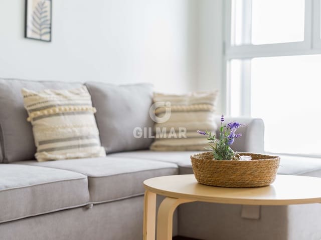 1 chambre Appartement à vendre à Guanarteme, Las Palmas de Gran Canaria avec piscine - 276 000 € (Ref: 9206082)