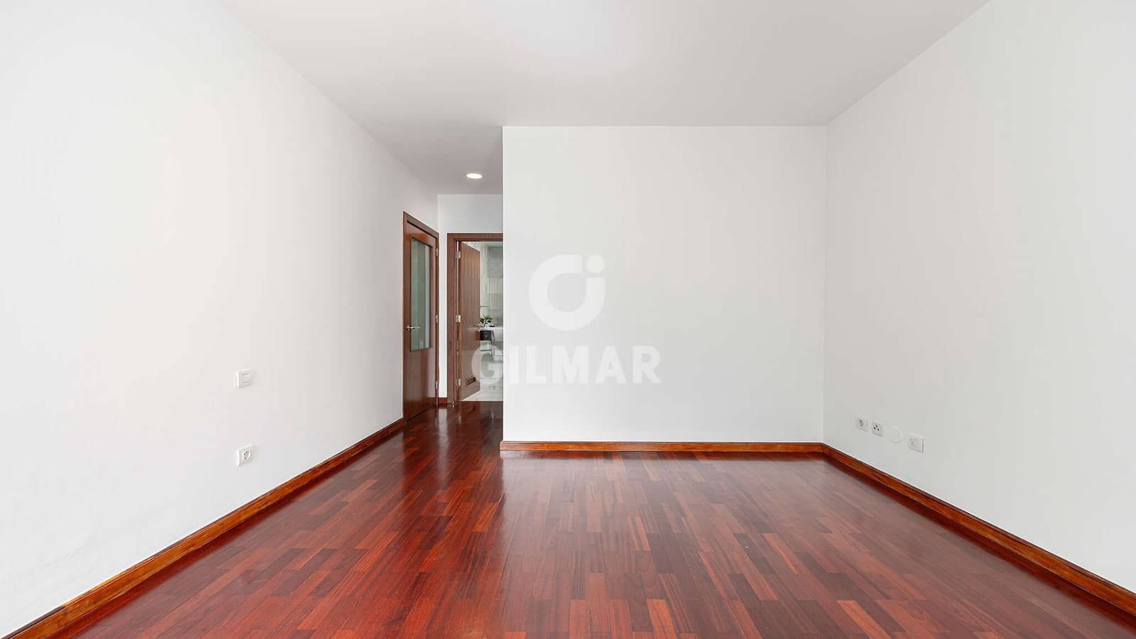 2 slaapkamer Flat te koop in Las Palmas de Gran Canaria met garage - € 330.000 (Ref: 9206083)