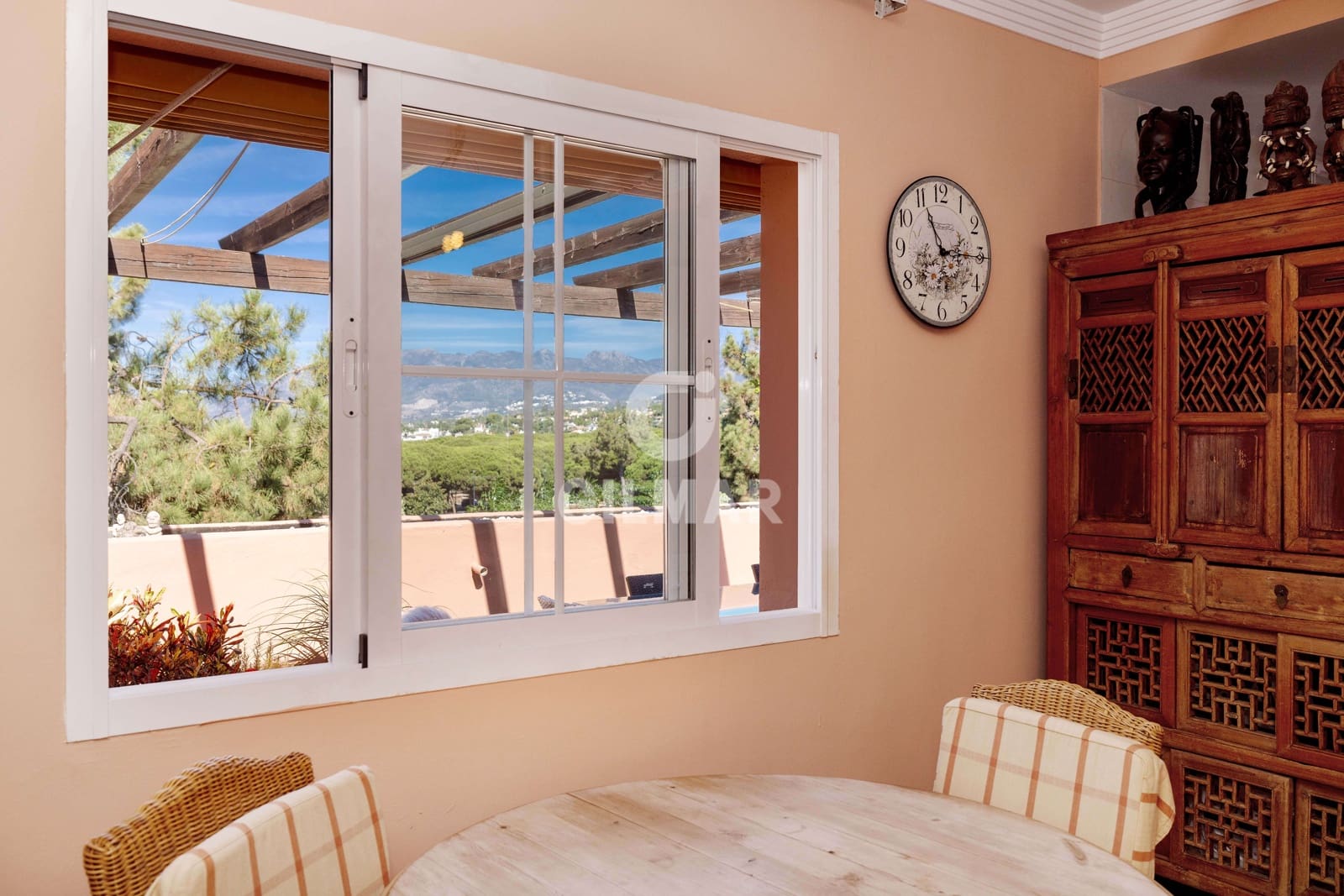 2 sypialnia Penthouse na sprzedaż w Elviria z basenem garażem - 495 000 € (Ref: 9206087)