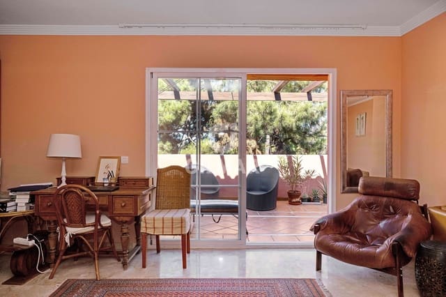 2 bedroom Penthouse for sale in Elviria, Marbella with pool garage - € 495,000 (Ref: 9206087)