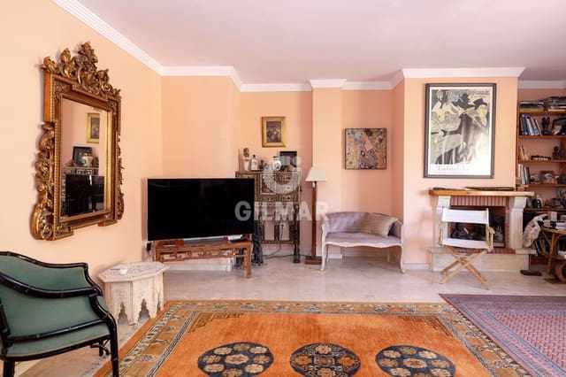 2 bedroom Penthouse for sale in Elviria, Marbella with pool garage - € 495,000 (Ref: 9206087)