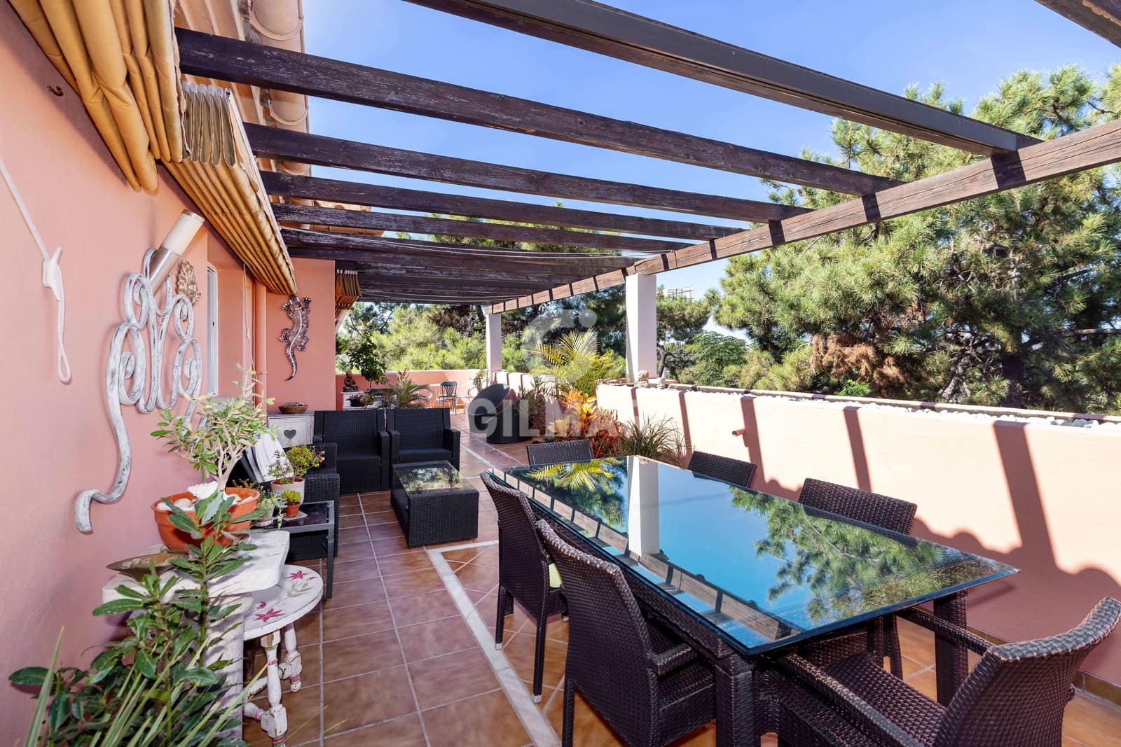 2 sypialnia Penthouse na sprzedaż w Elviria z basenem garażem - 495 000 € (Ref: 9206087)