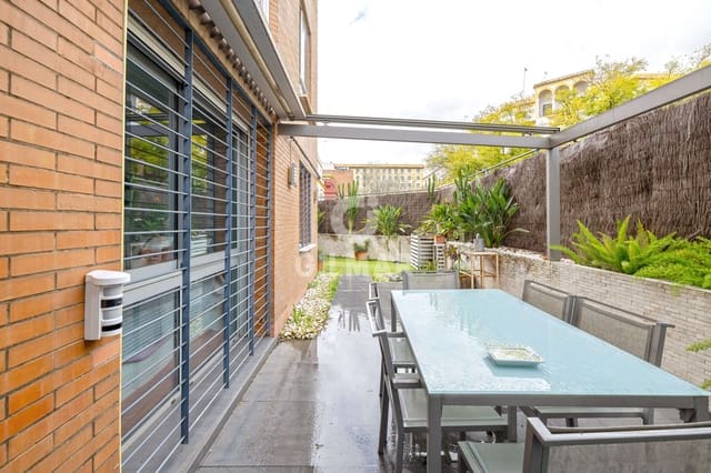 4 sypialnia Mieszkanie na sprzedaż w El Porvenir, Miasto Sewilla z basenem garażem - 1 200 000 € (Ref: 9207388)