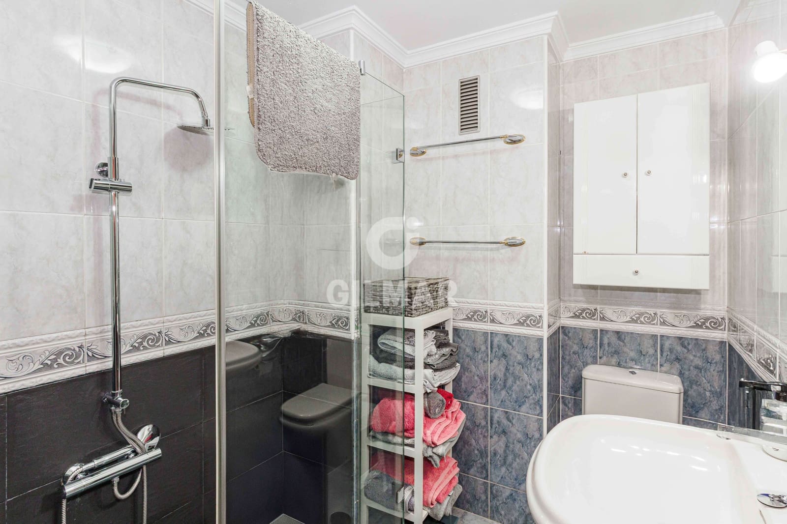 4 soveværelse Lejlighed til salg i Sevilla by - € 689.000 (Ref: 9207390)