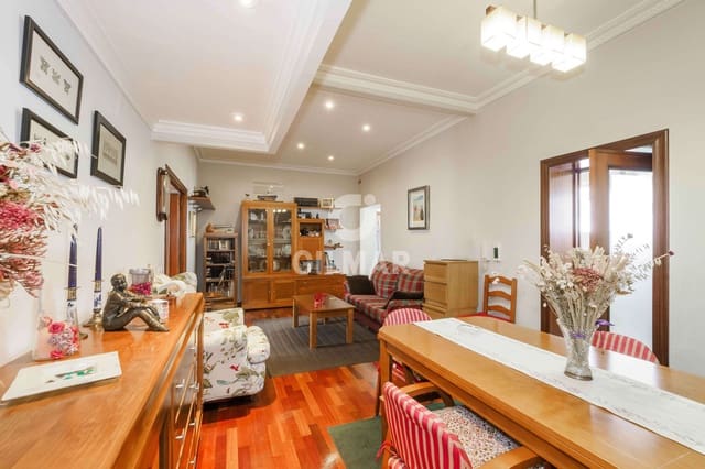 4 bedroom Flat for sale in Triana Este, Seville city - € 689,000 (Ref: 9207390)