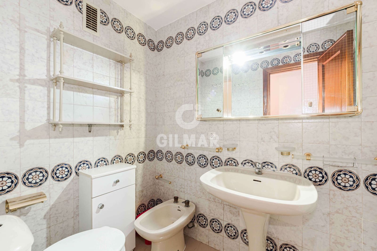 4 sovrum Lägenhet till salu i Sevilla stad - 459 000 € (Ref: 9207397)