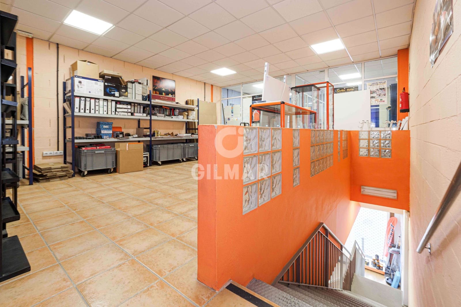 Erhverv til salg i Sevilla by med garage - € 285.000 (Ref: 9207402)