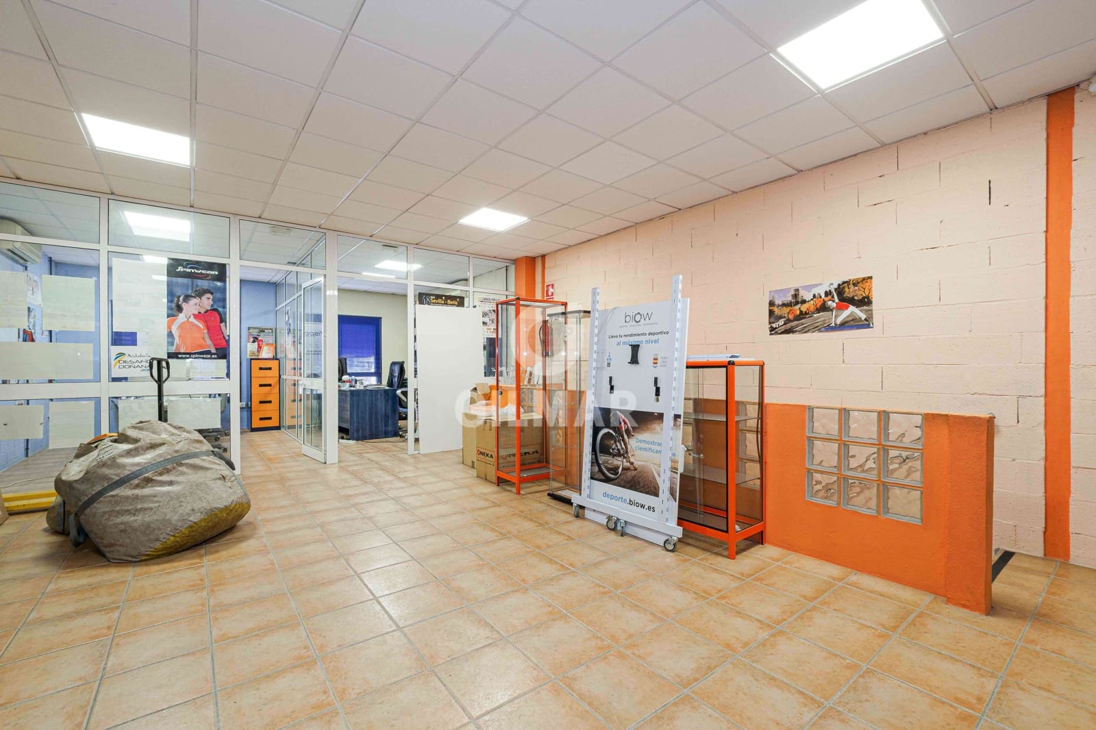 Erhverv til salg i Sevilla by med garage - € 285.000 (Ref: 9207402)