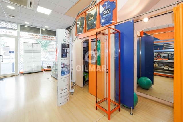 Commercial for sale in no asignado, Seville city with garage - € 285,000 (Ref: 9207402)