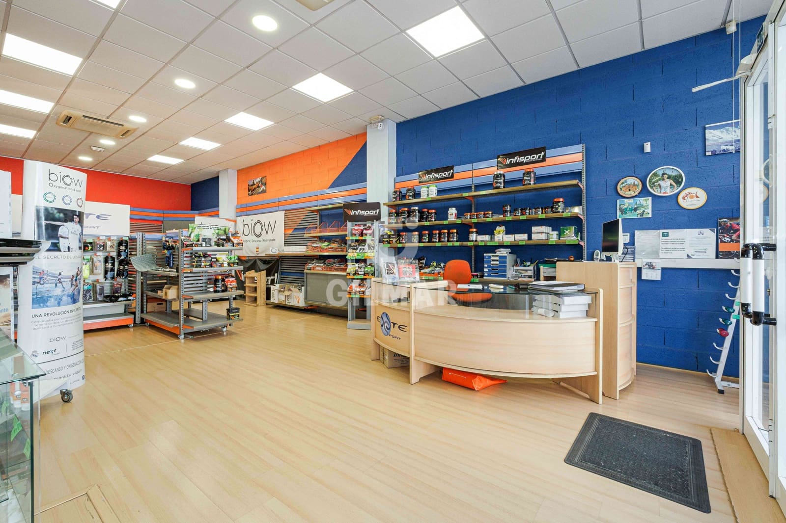 Erhverv til salg i Sevilla by med garage - € 285.000 (Ref: 9207402)