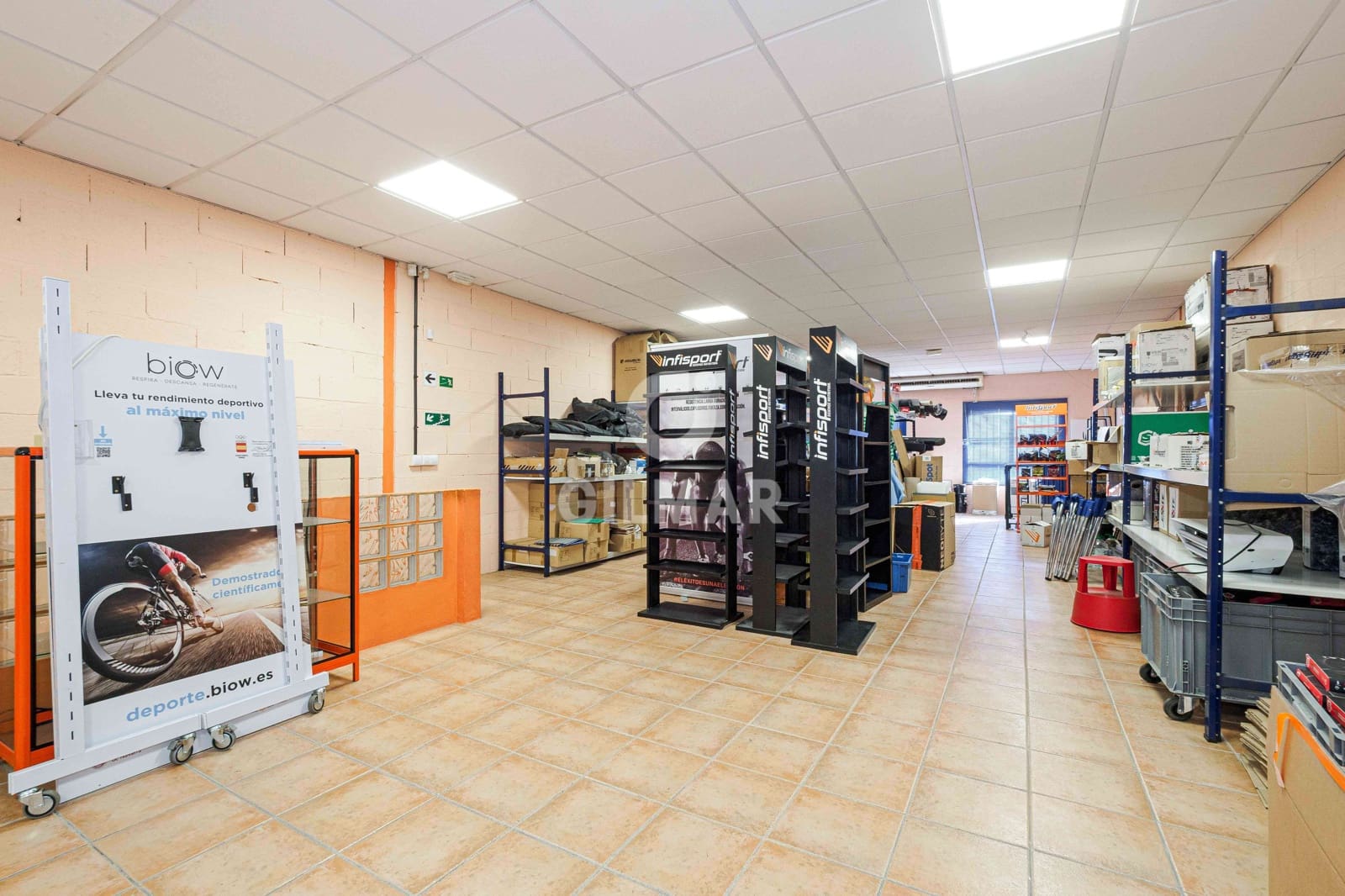 Erhverv til salg i Sevilla by med garage - € 285.000 (Ref: 9207402)