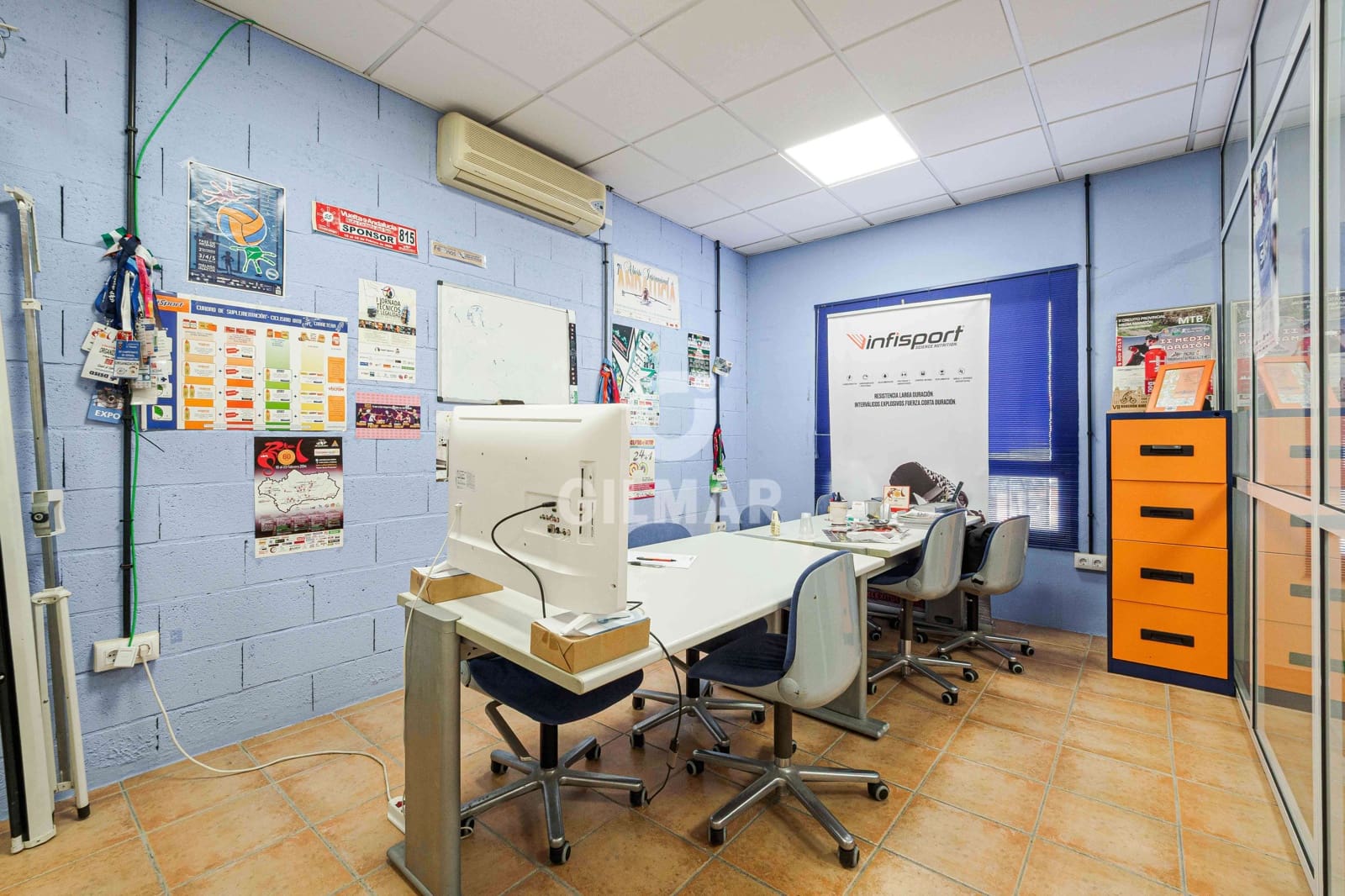 Erhverv til salg i Sevilla by med garage - € 285.000 (Ref: 9207402)