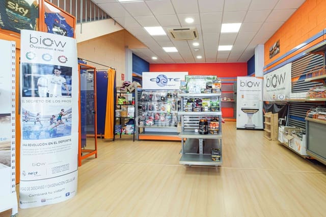 Commercial for sale in no asignado, Seville city with garage - € 285,000 (Ref: 9207402)