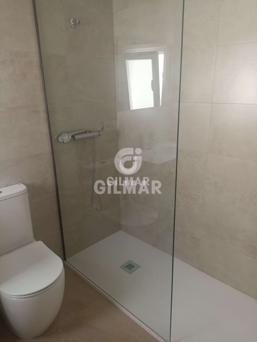 3 sovrum Radhus till salu i Sevilla stad - 185 000 € (Ref: 9207410)