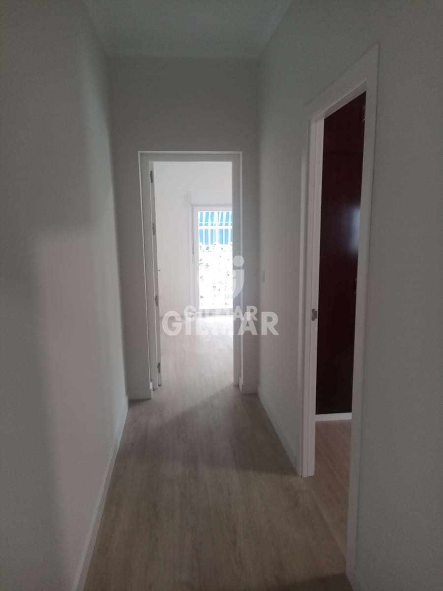 3 sovrum Radhus till salu i Sevilla stad - 185 000 € (Ref: 9207410)