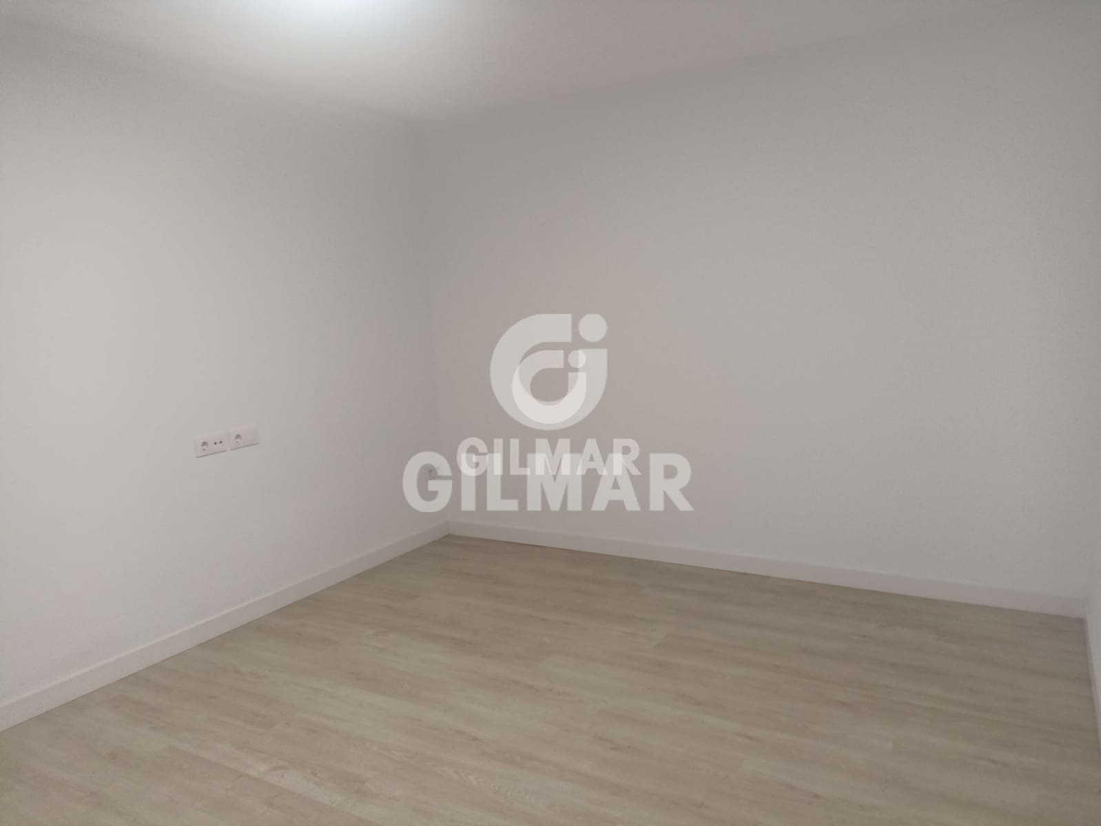 3 sovrum Radhus till salu i Sevilla stad - 185 000 € (Ref: 9207410)