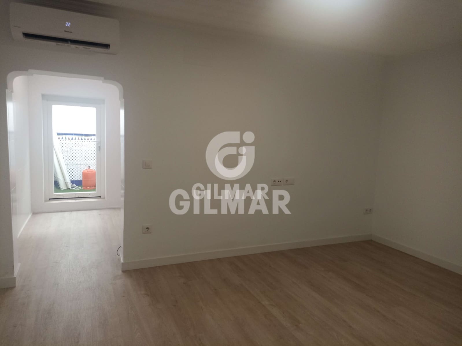 3 sovrum Radhus till salu i Sevilla stad - 185 000 € (Ref: 9207410)