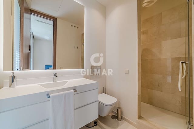 4 sypialnia Willa na sprzedaż w Playa de las Americas, Arona z basenem garażem - 3 250 000 € (Ref: 9207552)