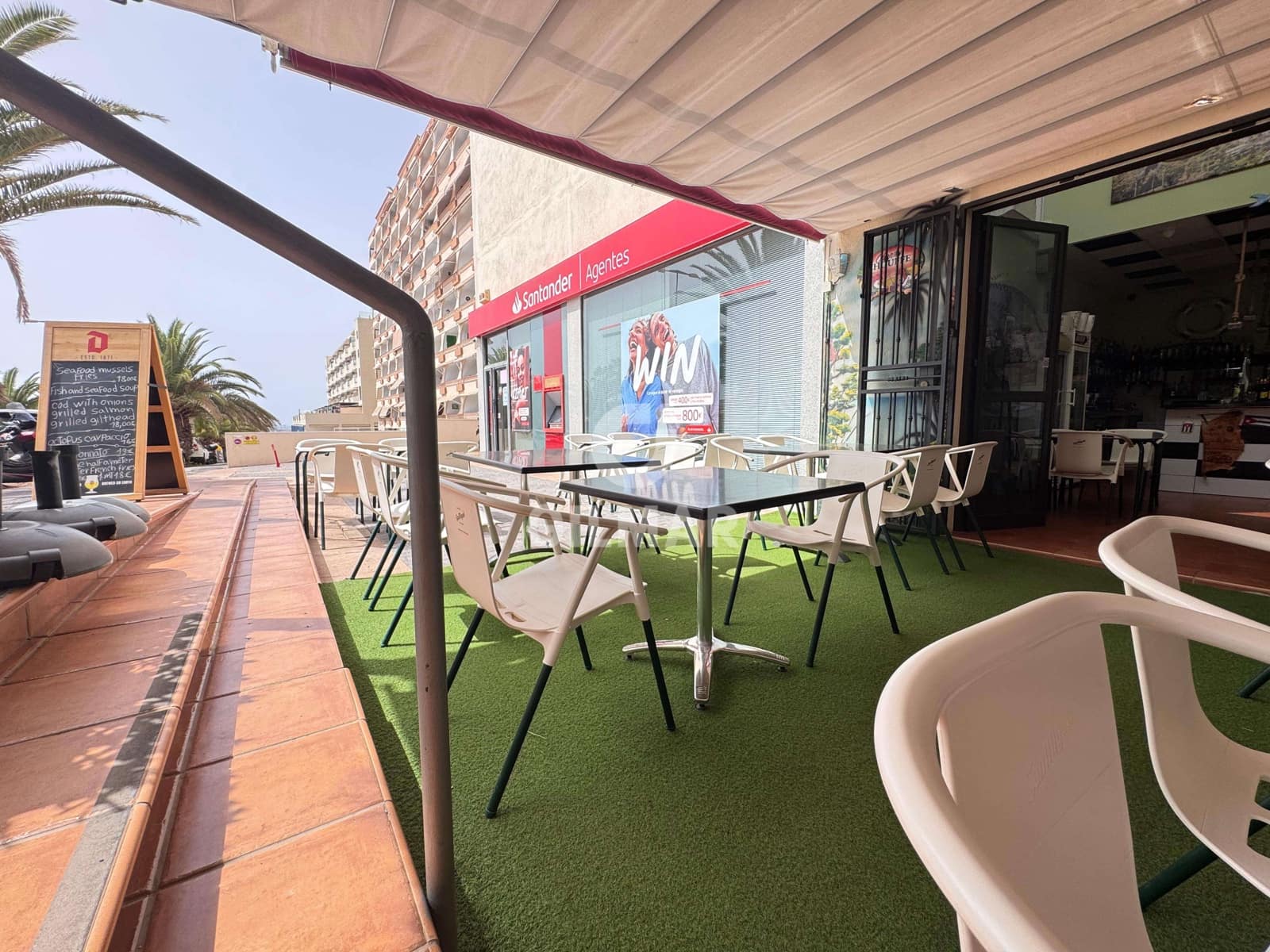 Erhverv til salg i Palm-Mar - € 99.000 (Ref: 9207553)